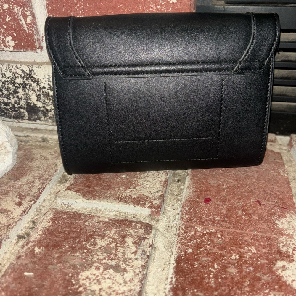 Wallet - Picture 2 of 3